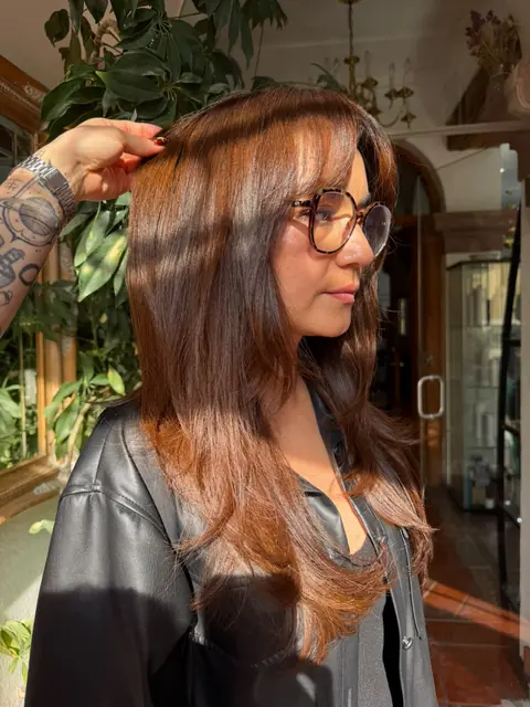 Renovación Total: Corte + Hidratación en Hanami Hair Studio, salón en Zacatecas