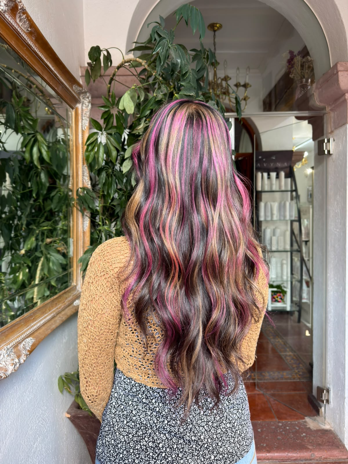 Cambio de Color — Tinte Global en Hanami Hair Studio